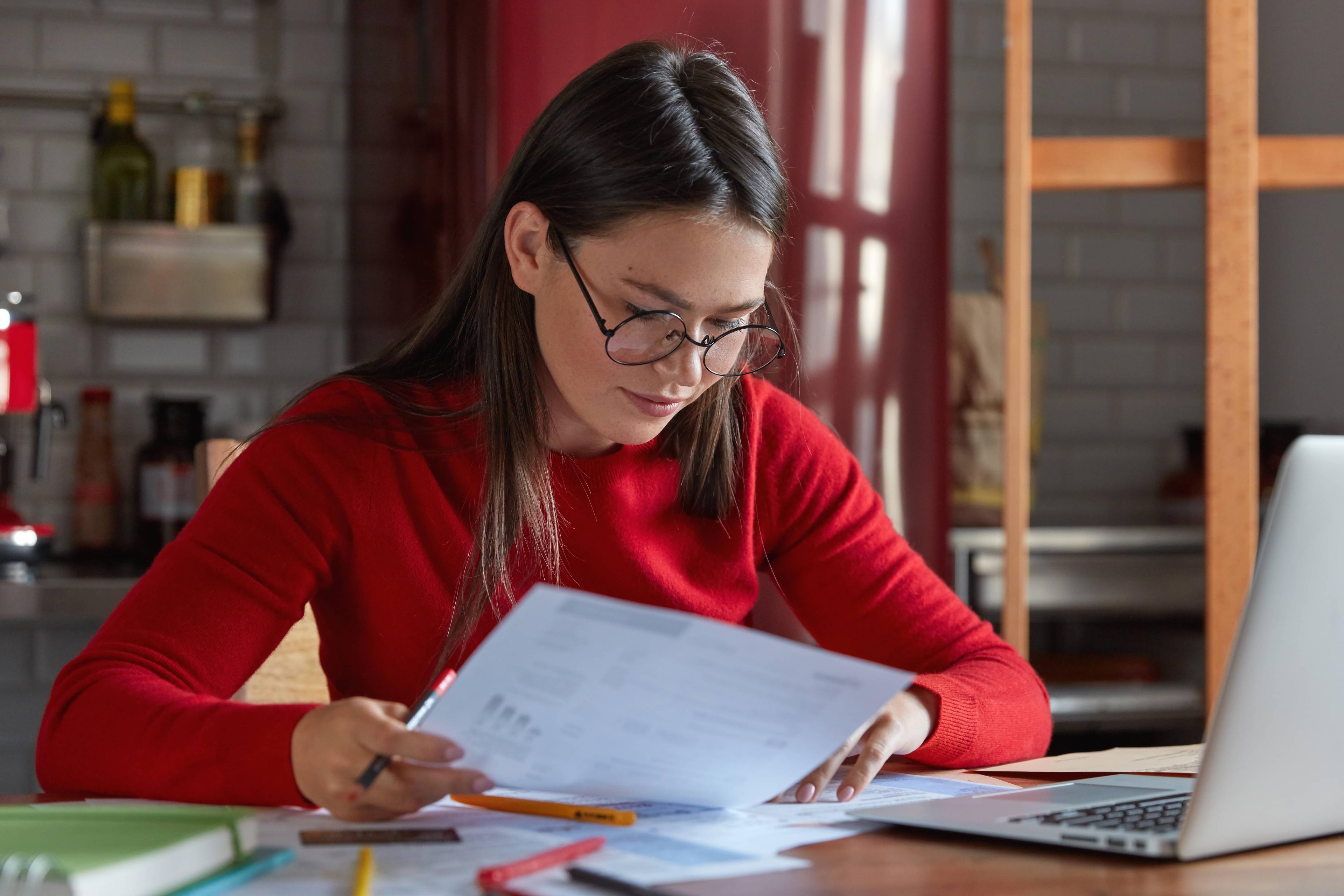 What is Meant by Proofreading? All you need to know